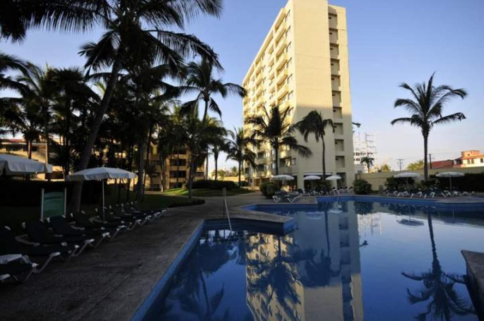 Ocean Breeze Mazatlan Hotell Exteriör bild