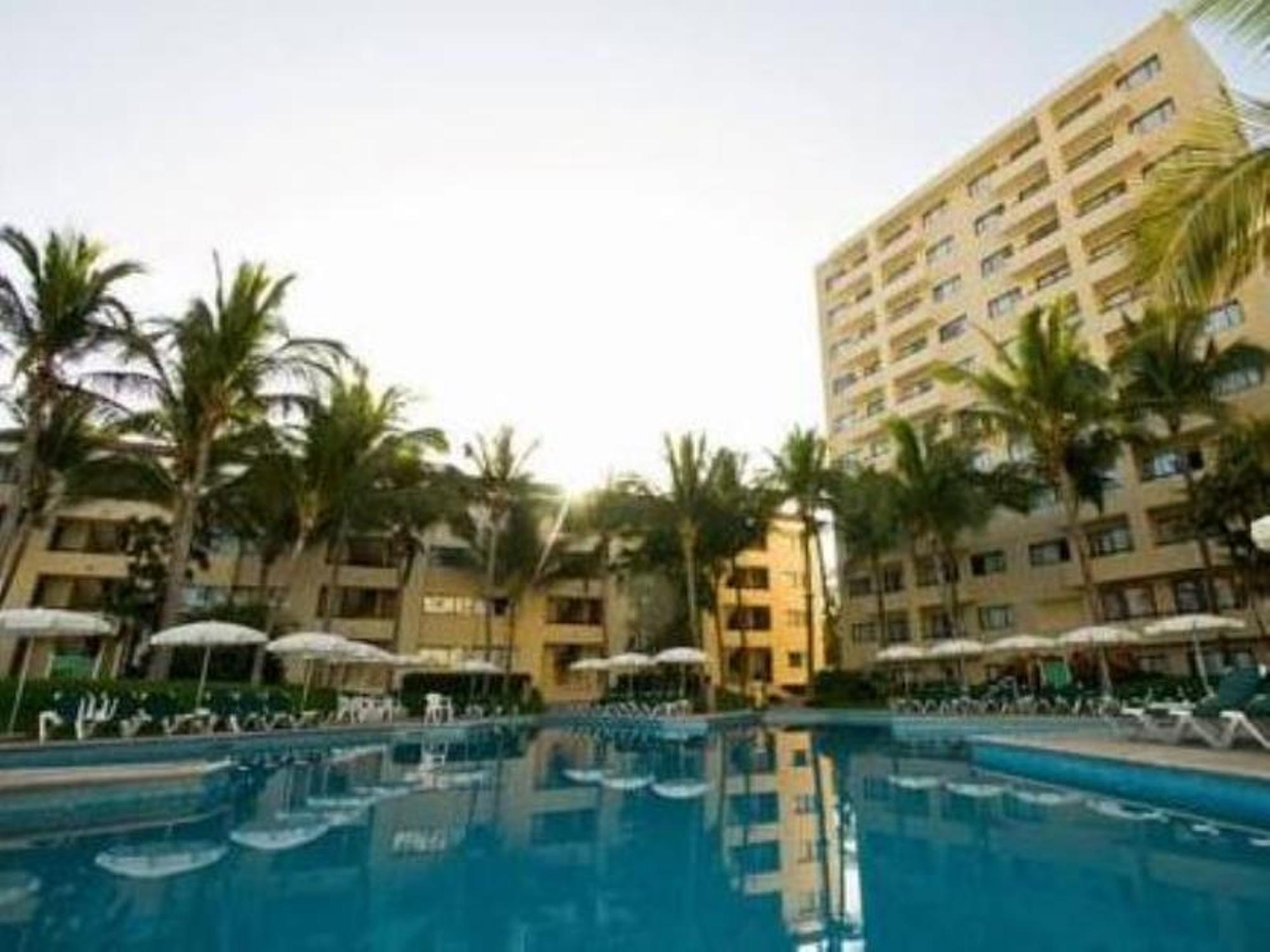 Ocean Breeze Mazatlan Hotell Exteriör bild