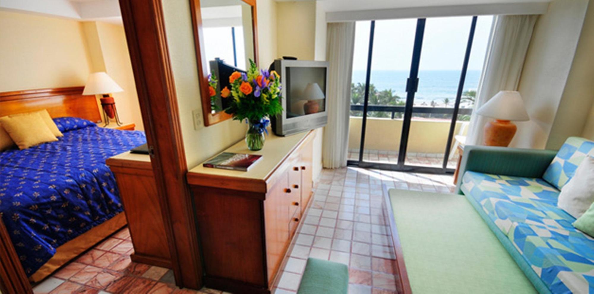 Ocean Breeze Mazatlan Hotell Exteriör bild