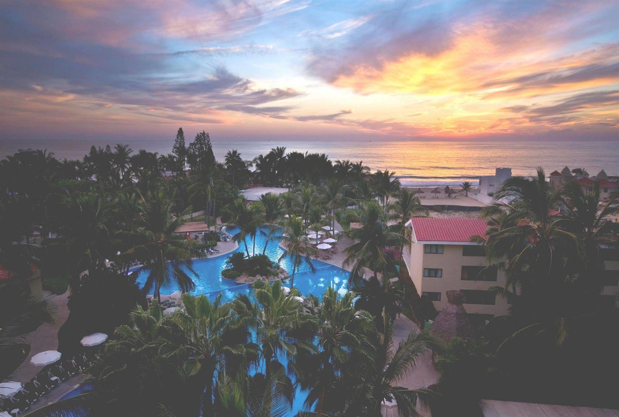 Ocean Breeze Mazatlan Hotell Exteriör bild