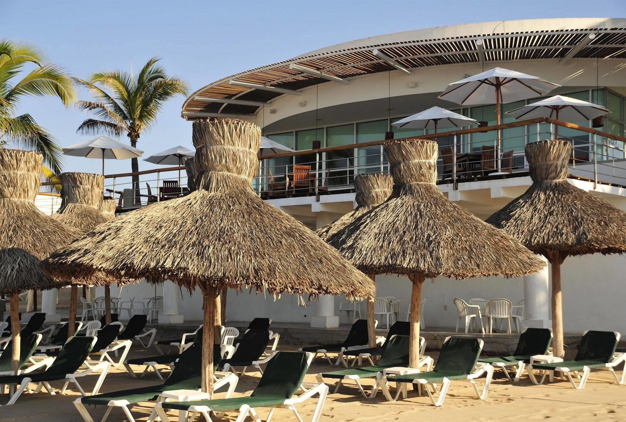 Ocean Breeze Mazatlan Hotell Exteriör bild