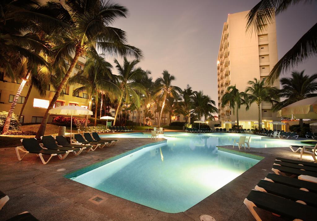 Ocean Breeze Mazatlan Hotell Exteriör bild